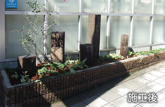 花壇施工後画像
